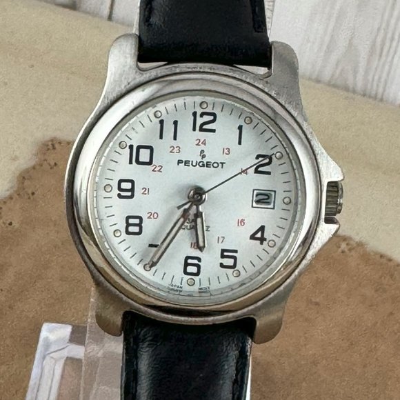 Vintage 1980\'s Peugeot 24/12 Nurses Watch  1-24 Numerals main image 6